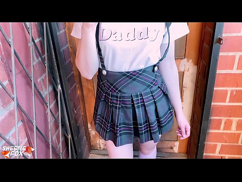 ❤️ Une écolière suce profondément sa bite et baise au lieu de faire la classe. ☑ Porno at us fr.verhentai.ru ❌️